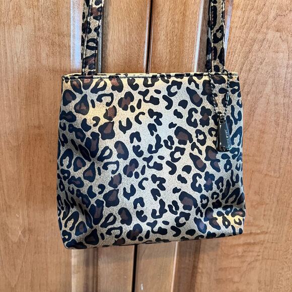 Nine West Satin Leopard Print Purse Shoulder Bag Adorable Women's purse! NEW! - Picture 2 of 4